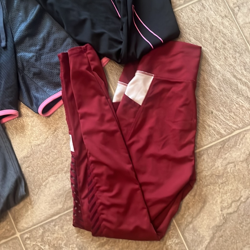 WORK OUT BUNDLE - Picture 3 of 5